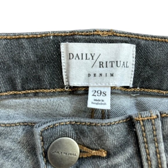 Daily Ritual Amazon Brand Gray High Rise Skinny Jeans Women’s 29 Short Goth - Picture 2 of 9